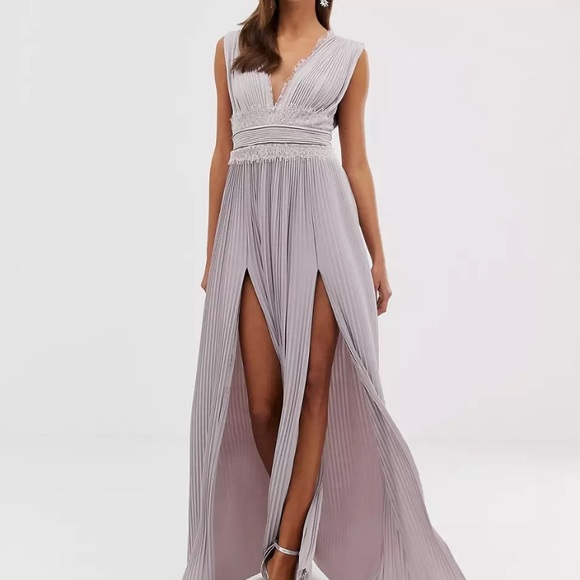 ASOS DESIGN Premium Lace Insert Pleated Maxi Dress - Picture 2 of 3